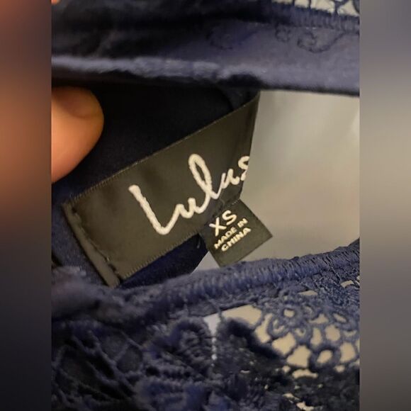 New Lulu’s Eyelet Long Sleeve Blue Dress Size Extra Small - Picture 5 of 6